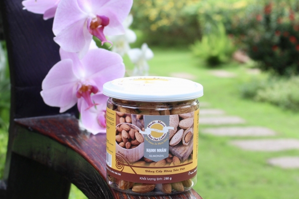 Hạnh nhân sấy Mỹ - Hũ 250g title=
